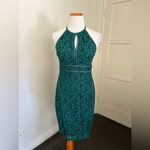 Xscape NWT Size 6 Green Halter MIDI